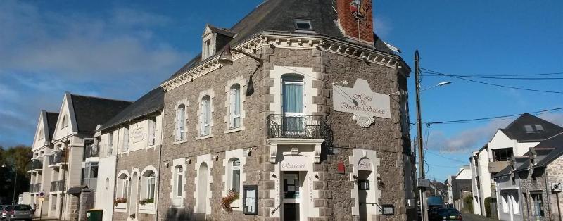 Hotel Restaurant Les Voyageurs Guérande Exterior foto